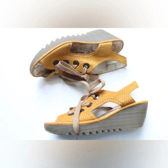 Fly London laced up wedge sandals - Picture 1 of 14